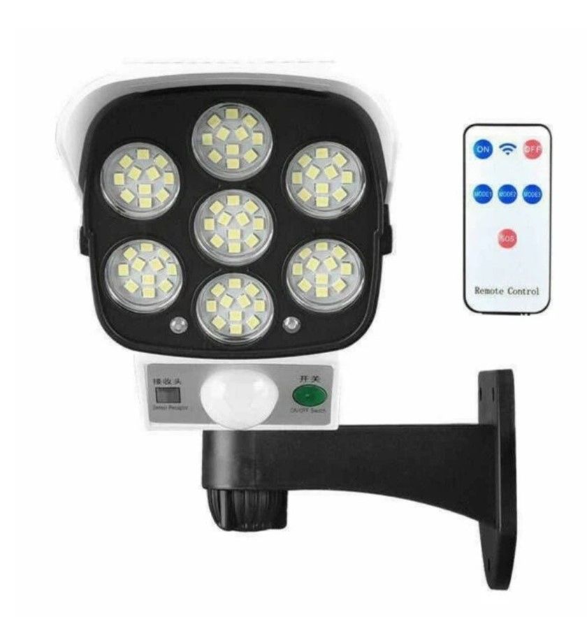 Solar Sensor Security Light & Dummy Camera with Remote_0